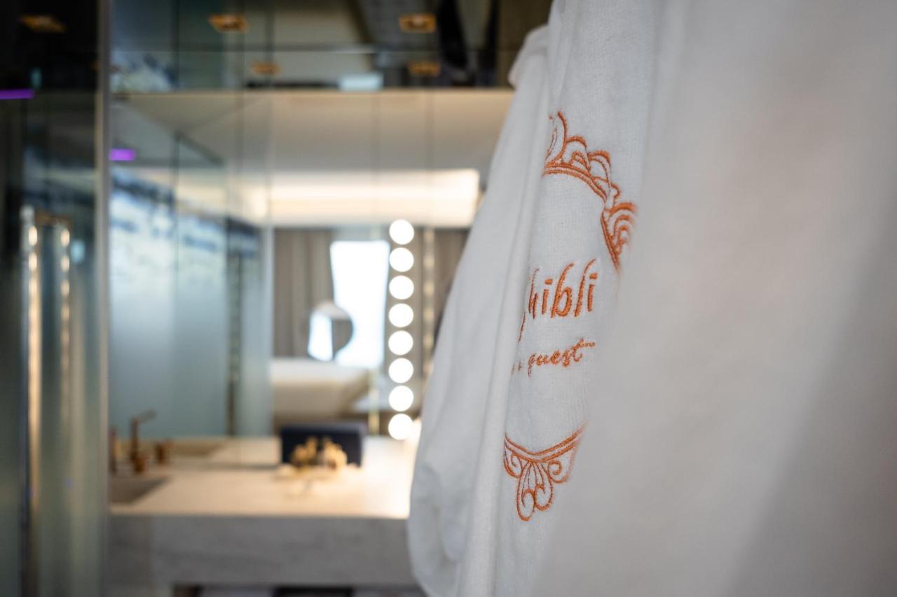 Ghibli Hotel 시비타노바 마르셰 외부 사진